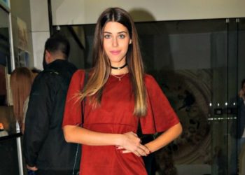“Τιμημένο αρχείο” – Όταν η Demy πόζαρε ολόγυμνη χωρίς ίχνος υφάσματος