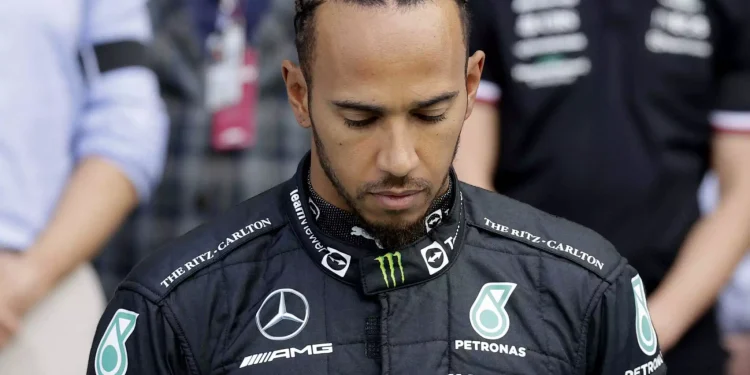 Λιούις Χάμιλτον: «Μου πετούσαν μπανάνες στο σχολείο, ήταν το πιο δύσκολο κομμάτι της ζωής μου»