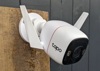 Επιβολή προστίμου για επιτήρηση εργαζομένου με κάμερα