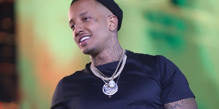 Αφγανός έκανε μήνυση κατά του Light – Φαινόταν σε βίντεο να δέχεται γροθιές και κλοτσιές