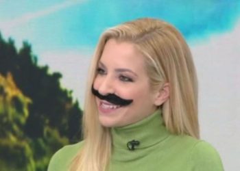 Μαρία Αναστασοπούλου: Εμφανίστηκε με μουστάκι στην εκπομπή «Καλημέρα Ελλάδα»