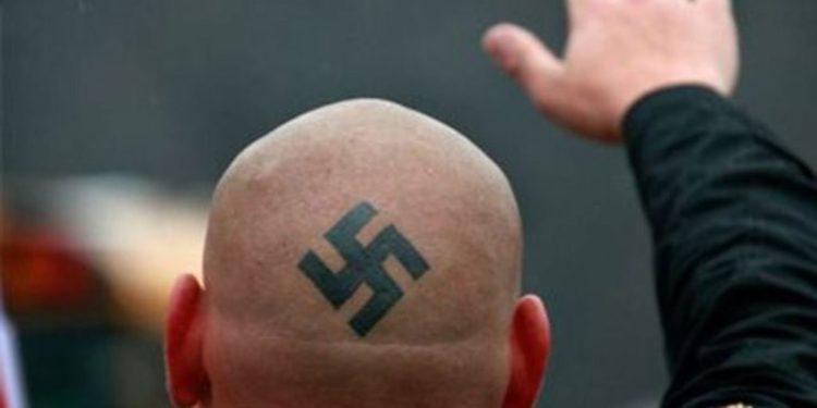 Να μη χαρίσουμε την Ελλάδα σε κανέναν νεοναζί που κρύβεται πίσω από σημαίες και ψευτοπατριώτες