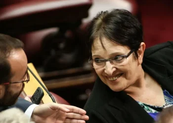 ΚΚΕ – Τέλος εποχής: Δεν θα είναι υποψήφια η Αλέκα Παπαρήγα