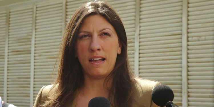 Μάτι: Ένταση στη δίκη – «Κακοπαιγμένο θέατρο πάνω στα πτώματα» είπε η Κωνσταντοπούλου για τον Τσίπρα