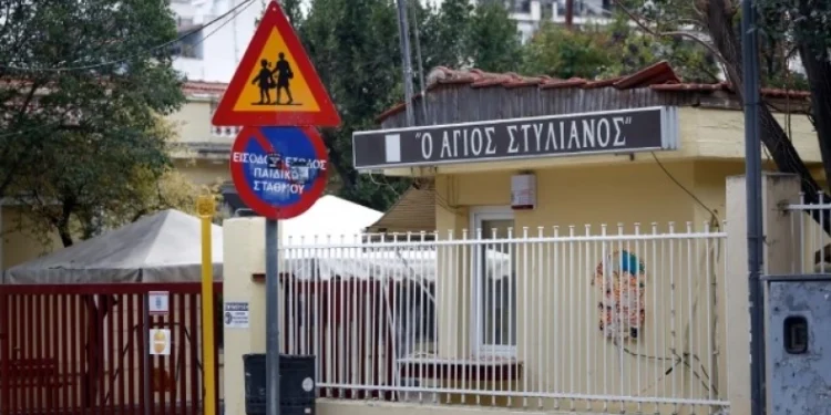 Τραγωδία στη Θεσσαλονίκη: Νεκρό κοριτσάκι 2,5 ετών σε δημοτικό βρεφοκομείο