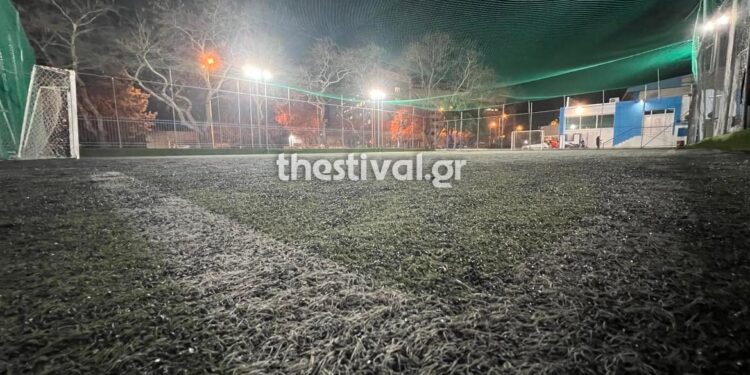 Θεσσαλονίκη: Σε κρίσιμη κατάσταση στη ΜΕΘ του Παπαγεωργίου ο 20χρονος που κατέρρευσε σε γήπεδο