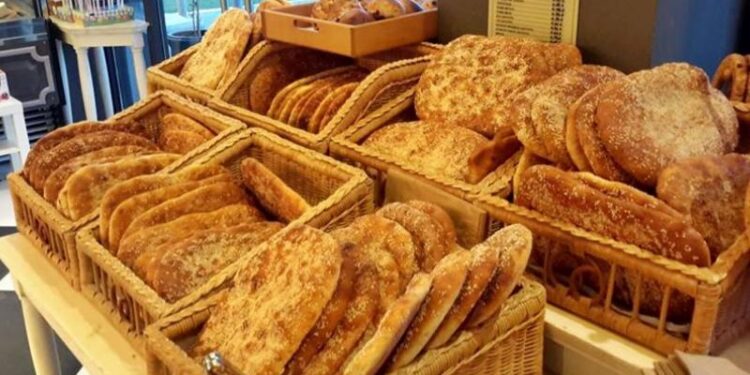 Θεσσαλονίκη: Πόσο κοστίζει φέτος η λαγάνα στους φούρνους – Η ιστορία του εθίμου