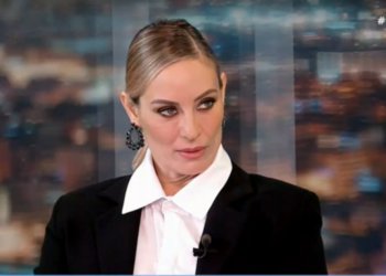 Ελεονώρα Μελέτη: Σεξουαλική παρενόχληση από πολιτικό – «Μου άνοιξε με μπουρνούζι»