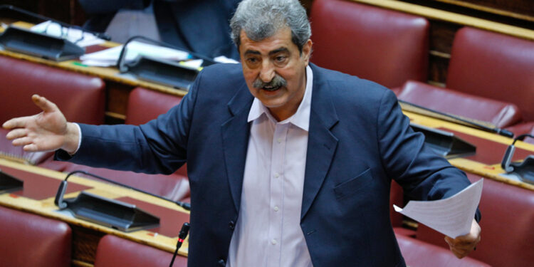 Πολάκης: Ημέρα αποφάσεων για το κομματικό του μέλλον – Τα σενάρια και η στάση του Τσίπρα
