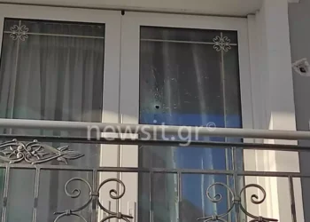 Πυροβολισμοί στην Αγία Βαρβάρα – «Γάζωσαν» τέσσερα σπίτια με καλάσνικοφ(Εικόνες)