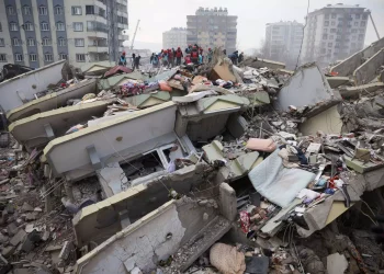 Σεισμός: Ξεπέρασαν τους 21.600 οι νεκροί σε Τουρκία και Συρία – Κίνδυνος χολέρας