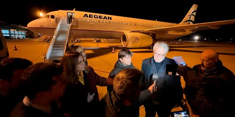 Σεισμός στην Τουρκία: «Ευχαριστώ φίλε και γείτονα» γράφουν οι Τούρκοι για τη βοήθεια της Ελλάδας