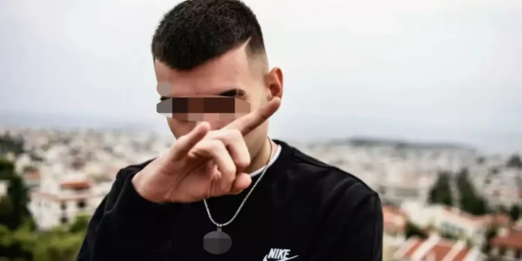 Νέα Φιλαδέλφεια: Γνωστός τράπερ συνελήφθη με όπλο και ναρκωτικά