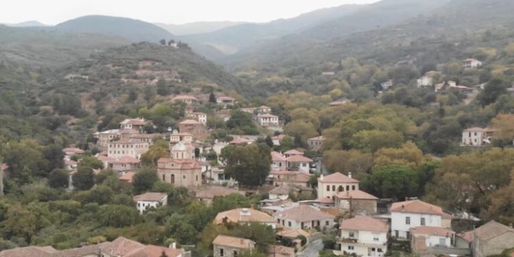 Βογκάει όλο το χωριό στην Θεσσαλία – Το σεξ το μυστικό της μακροζωίας