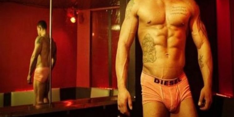 Ηλεία – Άνδρας κατέθεσε τα χαρτιά του για να βγάλει άδεια για… ζιγκολό