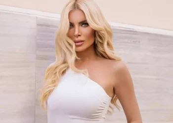 Ξεσπά η Κατερίνα Καινούργιου με κακόβουλο σχόλιο: «Πόσο σκ@τόψυχος για να πεις κάτι τέτοιο σε μία γυναίκα;»