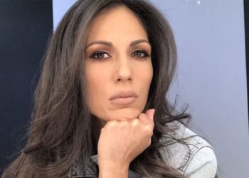 Ανθή Βούλγαρη: «Ένας διεστραμμένος γείτονας μού έκλεβε τα εσώρουχα από τη βεράντα»