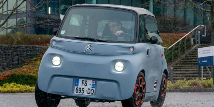 Τέλος το δίπλωμα στα 18 – Η πρώτη χώρα στην Ευρώπη που δίνει τιμόνι σε 14χρονους