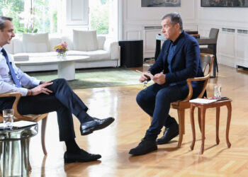 Ο Μητσοτάκης απόψε στους «Πρωταγωνιστές»: Μάιο οι κάλπες, επαναδιαπραγμάτευση για τα τρένα