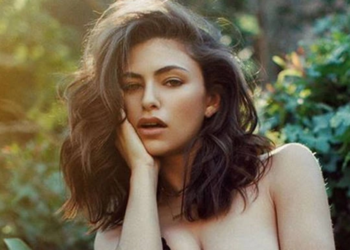 Η Νατάσα είναι η φοιτήτρια που θα ήθελες στο διπλανό έδρανο – Δεν της αρέσει και πολύ να… ντύνεται!