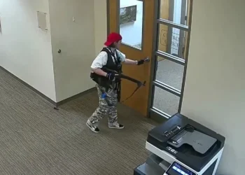 Βίντεο σοκ: Η στιγμή του μακελειού σε σχολείο στο Τένεσι