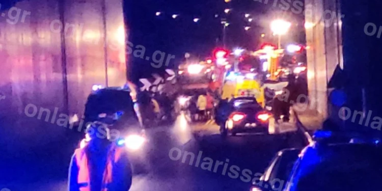 Λάρισα: Τραγικό δυστύχημα με σύγκρουση τρένων – Πληροφορίες για δύο νεκρούς, φόβοι για περισσότερους