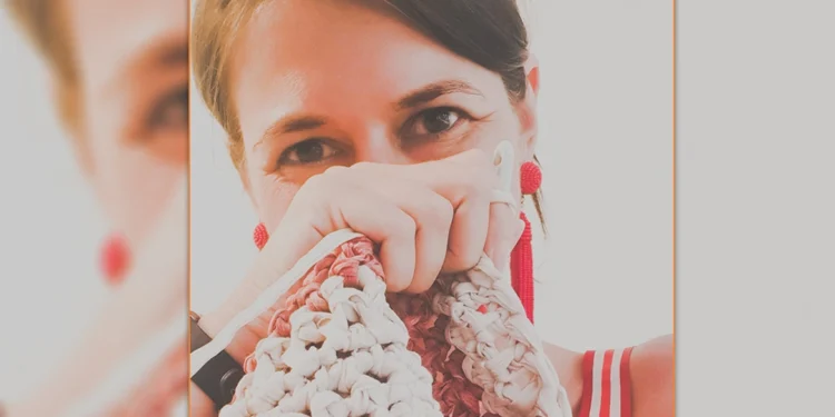 ΕΥΠ: Αυτή είναι η κατάσκοπος «Μαρία Τσάλλα» – Είχε μαγαζί με πλεκτά στο Παγκράτι