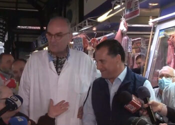 «Φτου σου σκόρδα, έτσι να είσαι άβαφτος!» – Γιαγιά αποθεώνει τον Άδωνι Γεωργιάδη