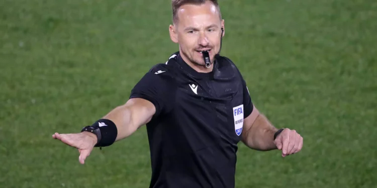 UEFA: Πειθαρχική έρευνα για την υπόθεση των διαιτητών του ΑΕΚ – Άρης