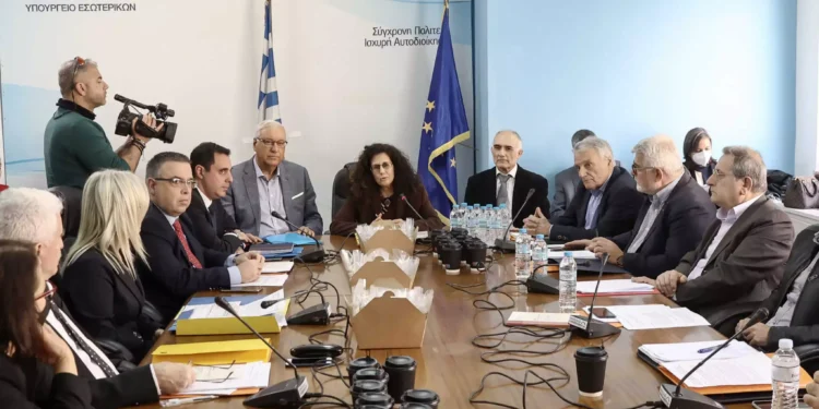 Εκλογές 2023: Ένα debate ανάμεσα στους πολιτικούς αρχηγούς διάρκειας τριών ωρών αποφάσισε η Διακομματική