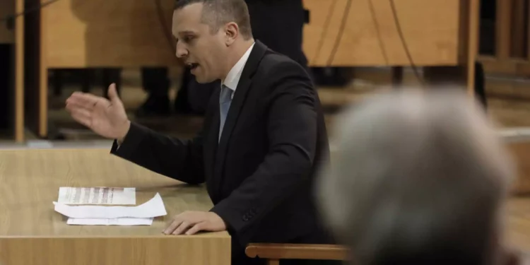 Βουλή: Κατατέθηκε η τροπολογία για το «μπλόκο» στο κόμμα του Ηλία Κασιδιάρη