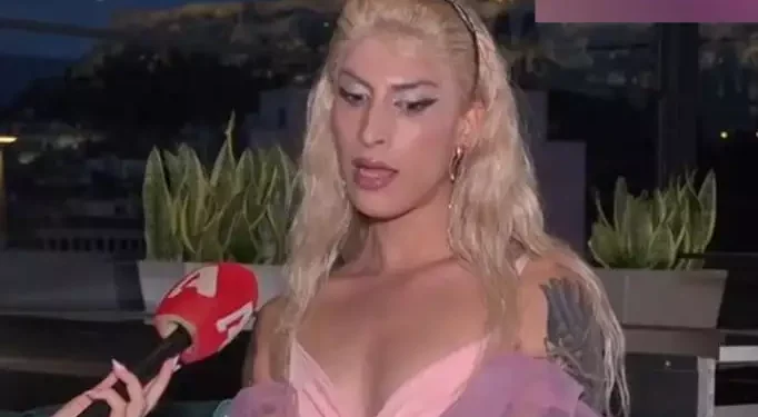 Έβελυν Κλεάνθους: «Στα 6 συνειδητοποίησα ότι δεν ένιωθα σαν ένα αγοράκι»