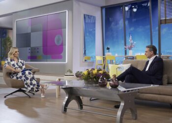 Μητσοτάκης για Τέμπη: Ιδιωτικά μπορεί και να έκλαψα – Πες μου τι θα κάνεις για να μην ξαναγίνει αυτό, λένε τα παιδιά μου