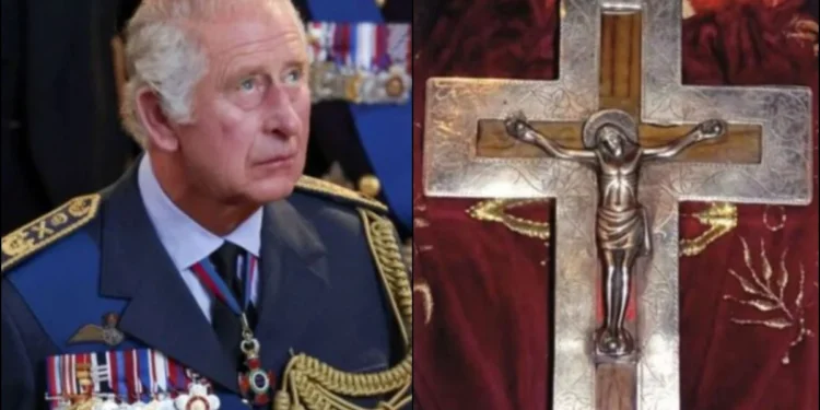 Οι Ελληνικές και Χριστιανικές τιμές που θα ακολουθήσει: «Τίμιο ξύλο» για την στέψη του Κάρολου και λάδι από τα Ιεροσόλυμα