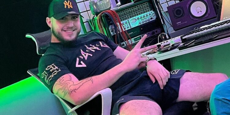 «Σπάει την σιωπή του» ο ράπερ Rack: «Εγώ είμαι ο βιασμένος, σκέφτηκα να αυτοκτονήσω»