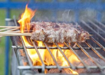 Ένωση Αθέων: «Φανερό Δείπνο» κρεατοφαγίας τη Μ. Παρασκευή στη Θεσσαλονίκη