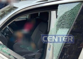 Καβάλα: 2,5 ετών παιδί εγκλωβίστηκε μέσα σε αμάξι – Ανάστατη η μητέρα του, ειδοποίησε την Πυροσβεστική