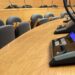ΔΣ εκτός ελέγχου: Συνέλαβαν επικεφαλής αντιπολίτευσης μετά από μήνυση αντιδημάρχου(Βίντεο)