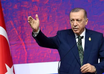 Τουρκία: «Κόλαφος» για Ερντογάν το Economist – «Πρέπει να χάσει τις εκλογές και να φύγει»