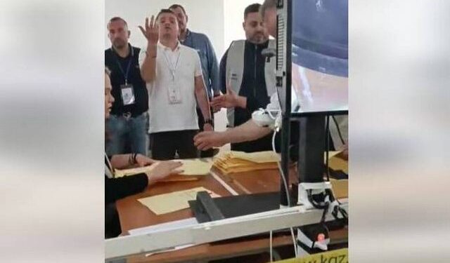 Εκλογές Χειμάρρα: Βλέπουν τη νίκη Μπελέρη και εμποδίζουν την καταμέτρηση(Βίντεο)