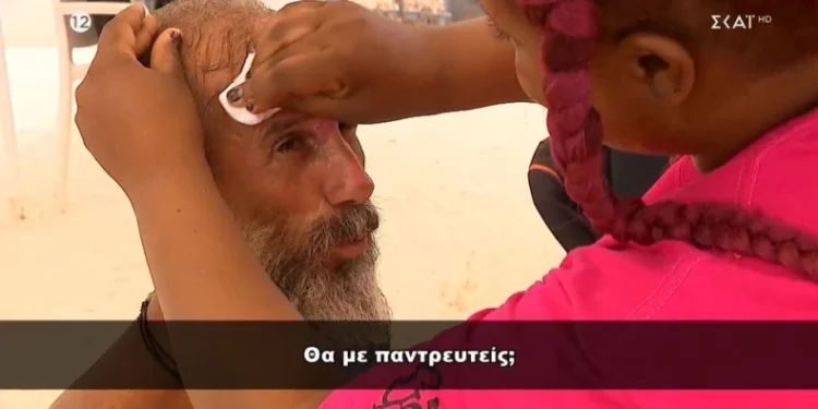 Ο «γύπας» Καραγκούνιας στη γιατρό του Survivor: «Θα με παντρευτείς;»(Βίντεο)