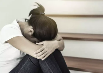 Τύρναβος – Oμαδικός βιασμός: Συλλήψεις ανηλίκων στη Λάρισα για την κακοποίηση 22χρονης