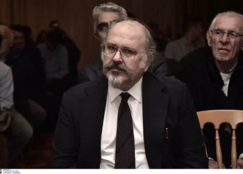 Σάλος από τις δηλώσεις Ξυδάκη για «ομίχλη στα μυαλά» όσων ψήφισαν ΝΔ και «Σύνδρομο της Στοκχόλμης»