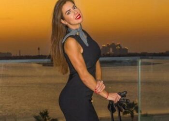 Πάρτε υπογλώσσιο – Η Κυριακή της “Φάρμας” σε κολασμένες πόζες…