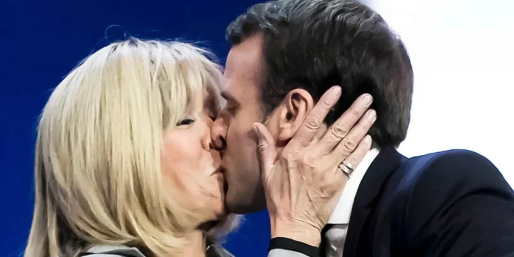 Γιατί οι άντρες έλκονται από τις μεγαλύτερες γυναίκες;