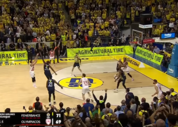 Euroleague – Κώστας Σλούκας: Οι αντιδράσεις από Άγγλους, Γάλλους, Ισπανούς, Τούρκους, Γερμανούς στο τρίποντο νίκης επί της Φενέρμπαχτσε