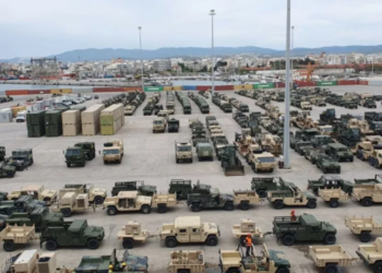 Λιμάνι Αλεξανδρούπολης: Μεγάλη επιχείρηση μεταφοράς 600 στρατιωτικών οχημάτων