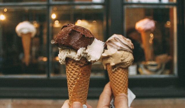 Στα ύψη η τιμή των παγωτών – Μέχρι και 3 ευρώ για μία μπάλα