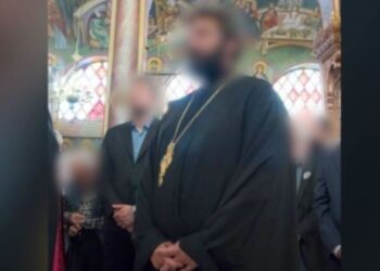 Επιχειρηματίας στην Πάτρα έγινε παπάς για να γλιτώσει από τα χρέη του(Βίντεο)