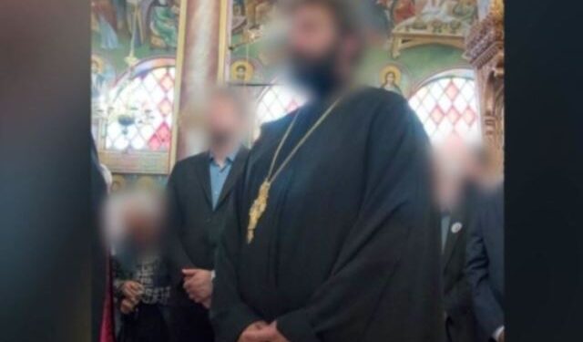 Επιχειρηματίας στην Πάτρα έγινε παπάς για να γλιτώσει από τα χρέη του(Βίντεο)